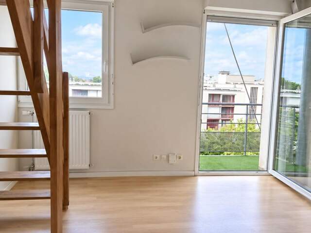 Appartement À Vendre — photo du bien