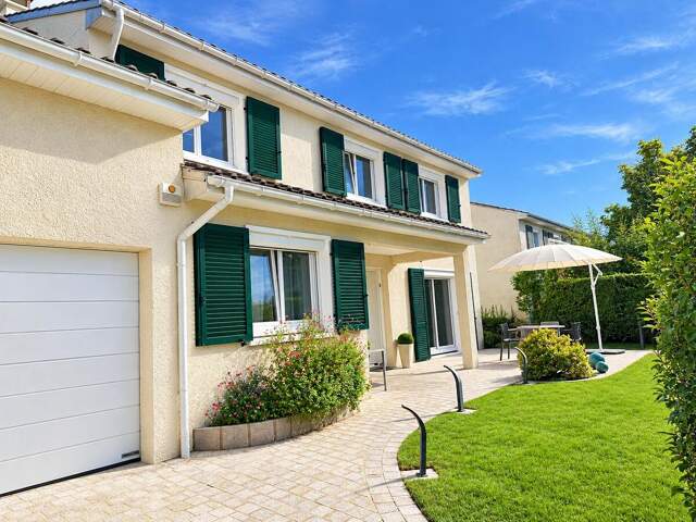 Maison F8 — photo du bien