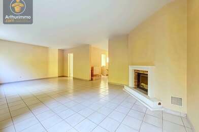 Maison 8 pièces 399000 €