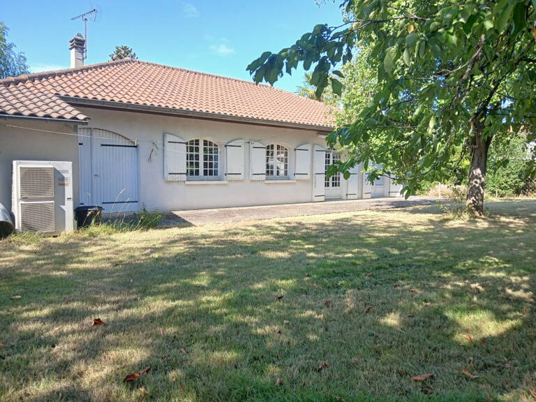 MANSLE-LES-FONTAINES   PLAIN-PIED, 3 CHAMBRES, 2 GARAGES ET — photo 1