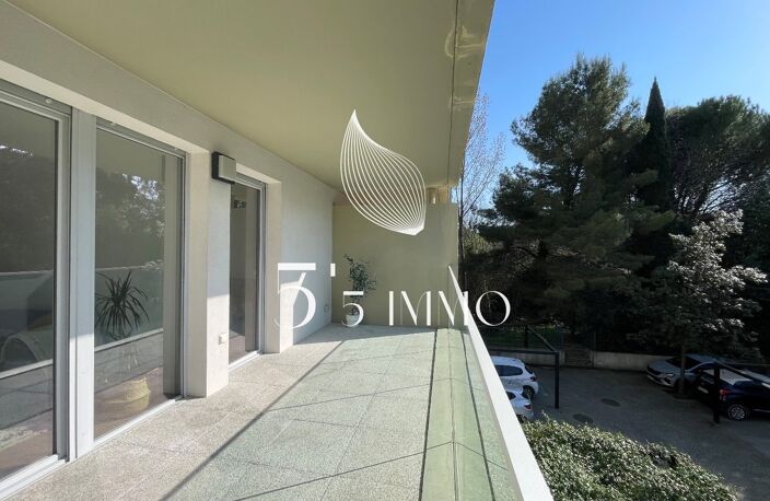 MAGNIFIQUE 2 PIECES / 55 IMMO — photo 4