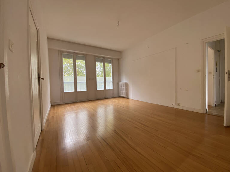 Appartement de type 4 à louer dans hyper centre de Saint Naz — photo 1