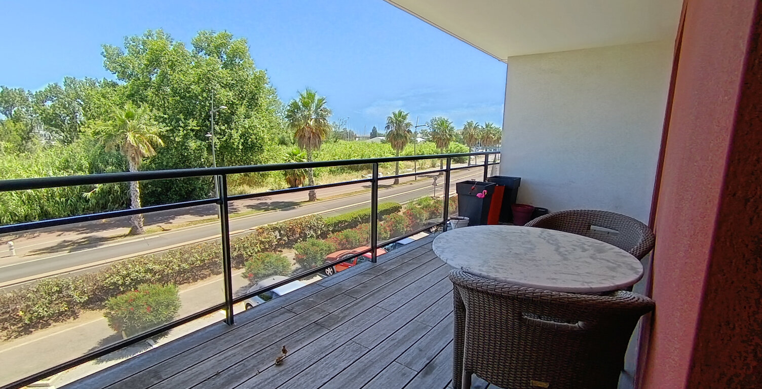 Appartement T3 proximité commerces et port de Canet — photo 1