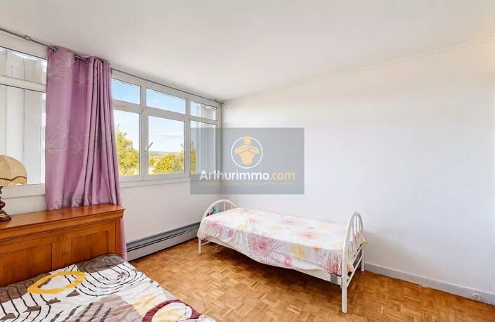 Appartement Verneuil Sur Seine avec 3 chambres, balcon et cave — photo 5