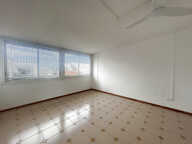 À LOUER   BEL APPARTEMENT T3 EN CENTRE-VILLE DE SAINT-PIERRE — photo 3