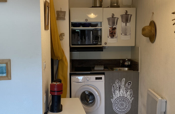 Studio refait à neuf résidence avec piscine à deux pas des p — photo 5