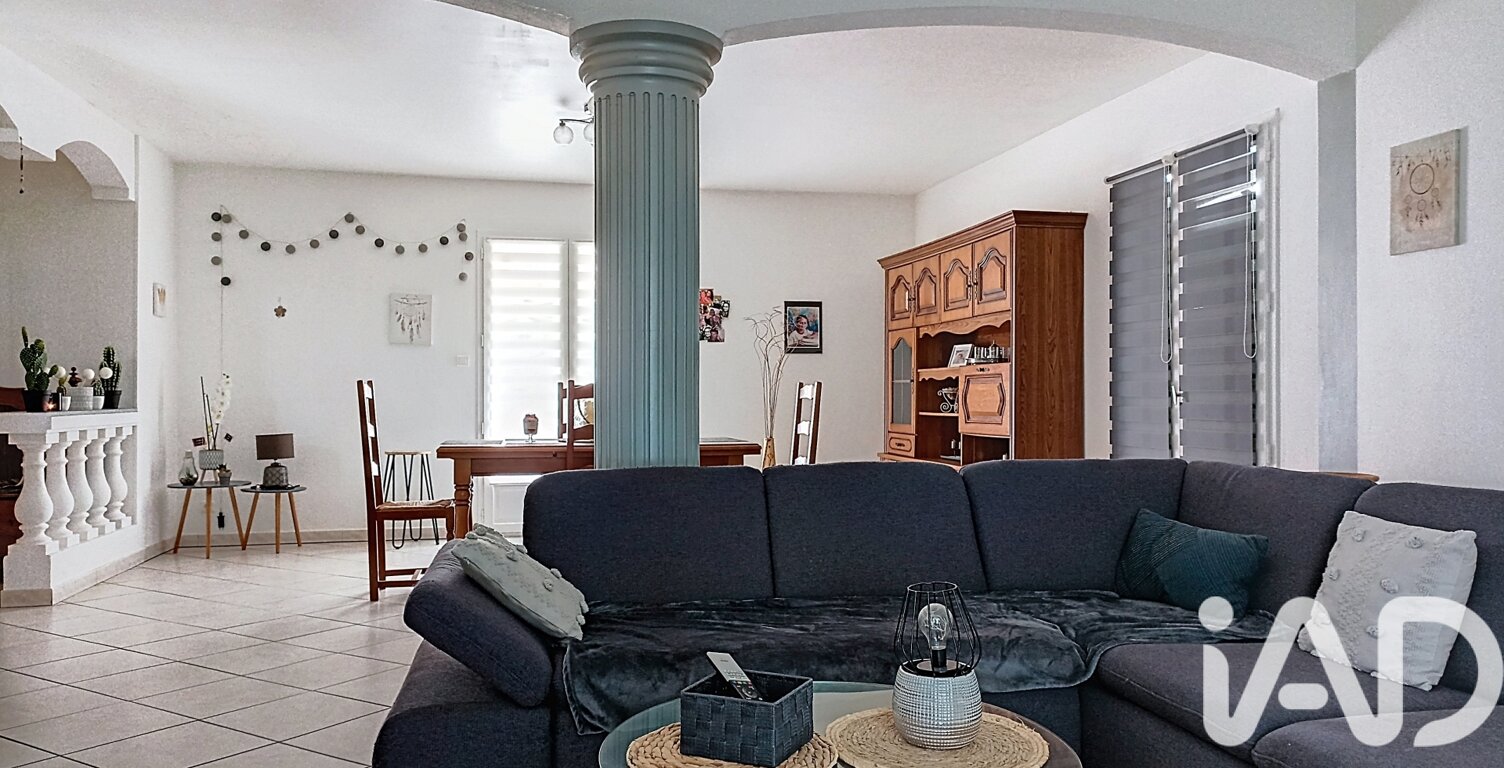 Vente Maison/villa 9 pièces — photo 1