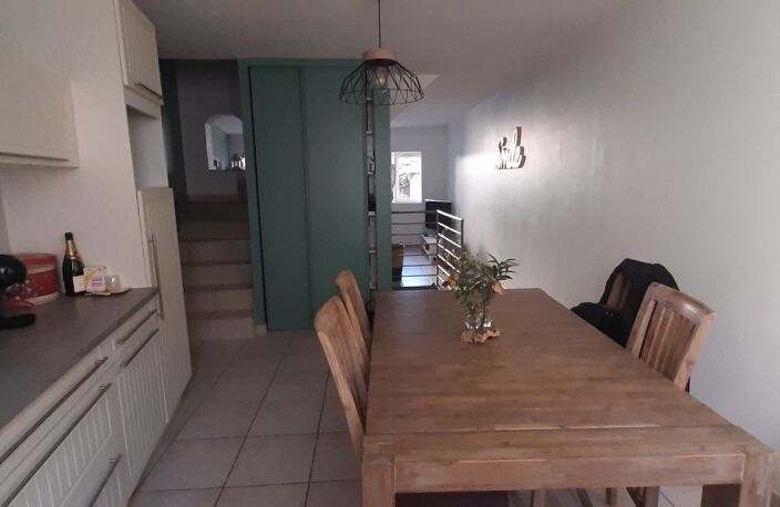 Location maison  90 m² à Montluel (01120) — photo 2