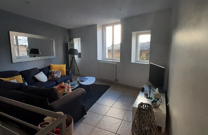 Location maison  90 m² à Montluel (01120) — photo 3