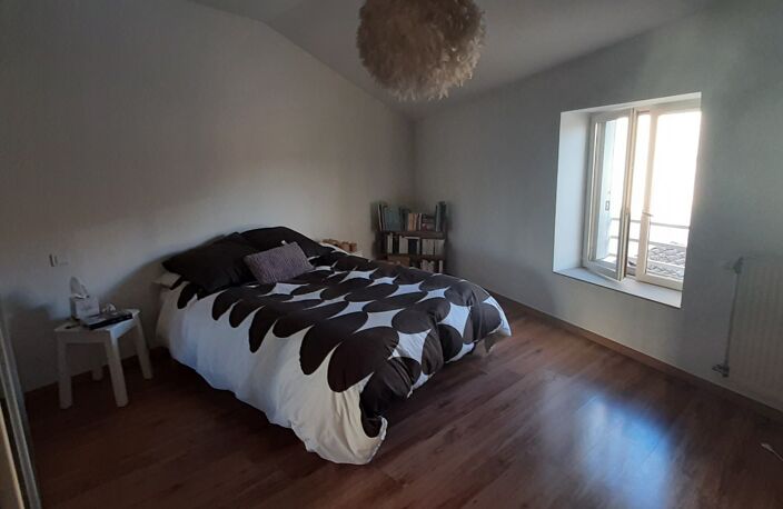 Location maison  90 m² à Montluel (01120) — photo 5
