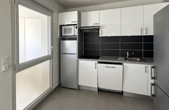 Location appartement 3 pièces 67 m² à Toulouse (31400) — photo 2