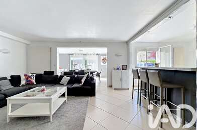 Maison 6 pièces 330000 €
