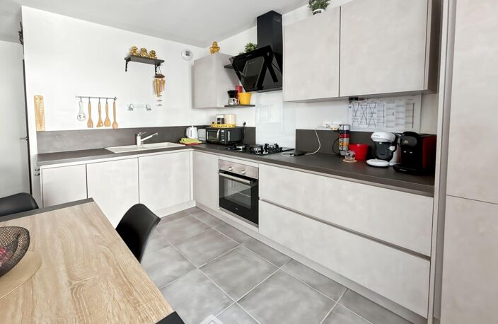 Appartement - 62m² - Béziers — photo 5