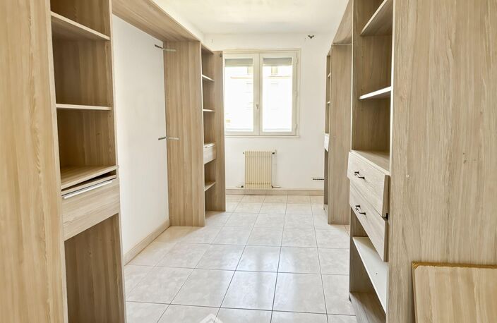 Appartement - 57m² - Sète (34200) — photo 4