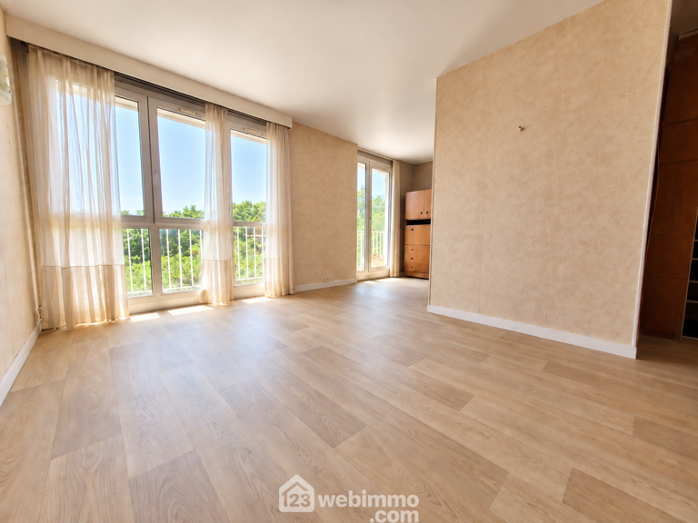 Appartement - 55m² - Cachan — photo 1