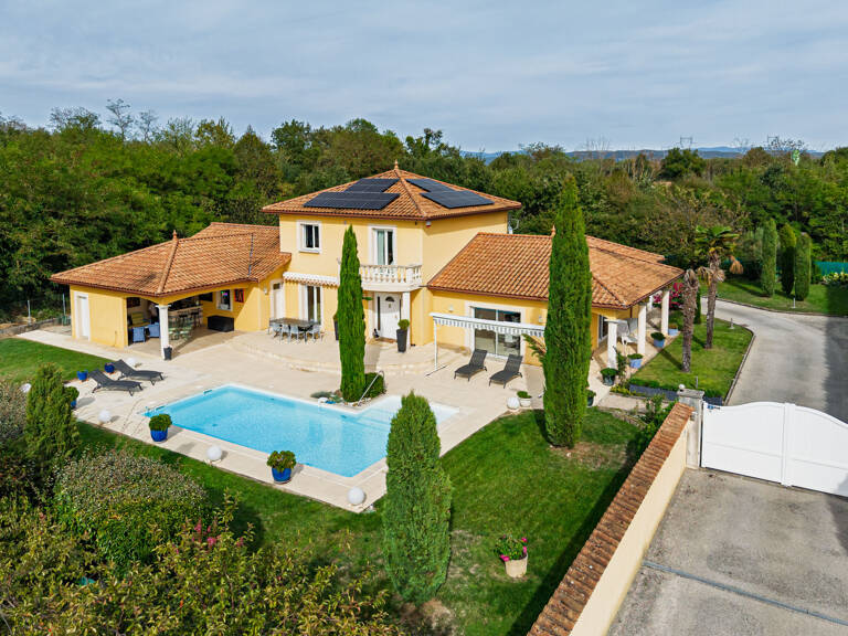 Villa d'architecte avec piscine et jardin paysager de 1 762 — photo 1