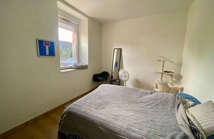 A LOUR BOURG PLOUVIEN T2 — photo 4