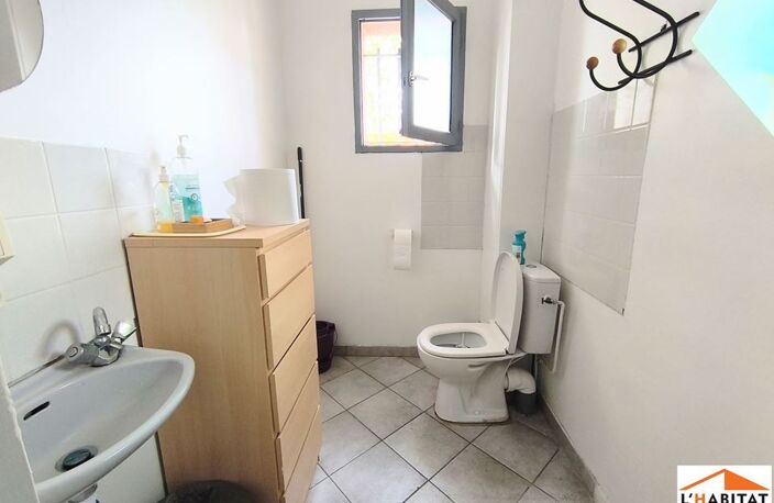 Local professionnel - 35.78m ² — photo 4