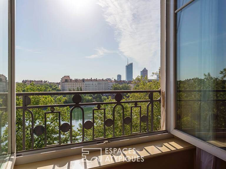 Appartement bourgeois en dernier étage avec vue dégagée — photo 1