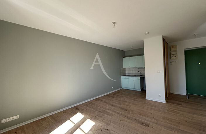 Appartement T2 - Jonzac Place du Château — photo 5
