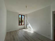 Appartement T2 - Jonzac Place du Château — photo 3