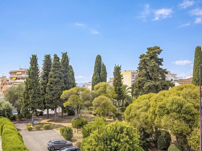 CAGNES-SUR-MER – 3 PIÈCES RÉNOVÉ – 57 M² – BALCON — photo 1