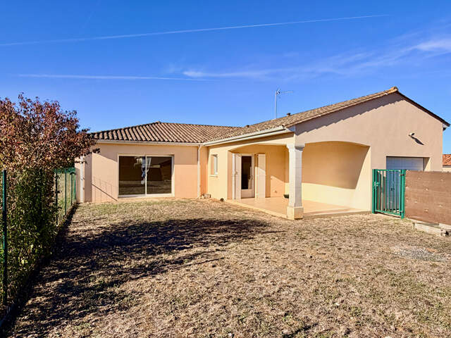 Maison Magnac-sur-Touvre 5 pièce(s) 95 m2 — photo du bien