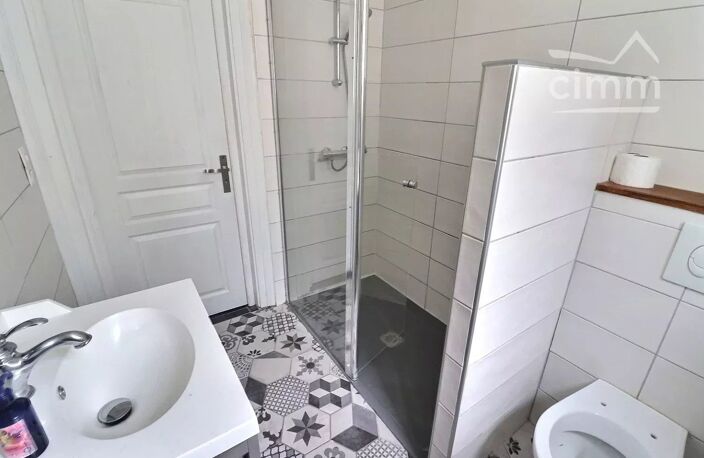Appartement T3 rénové de 88.24m² +  jardin privatif +  garage + — photo 4