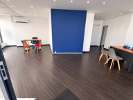 Commerce  80 m² — photo 2