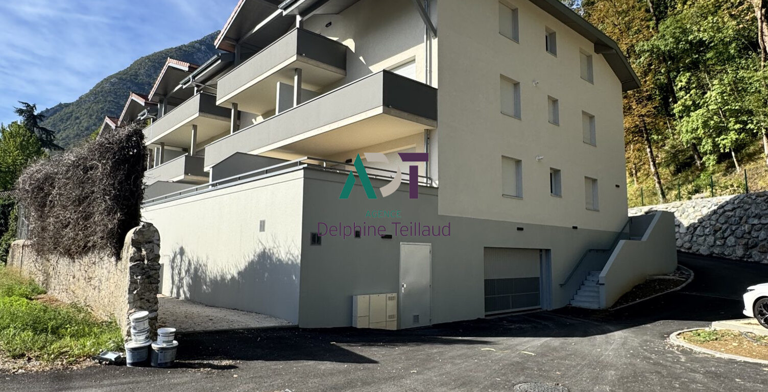 AU COEUR DE NOYAREY — photo 1
