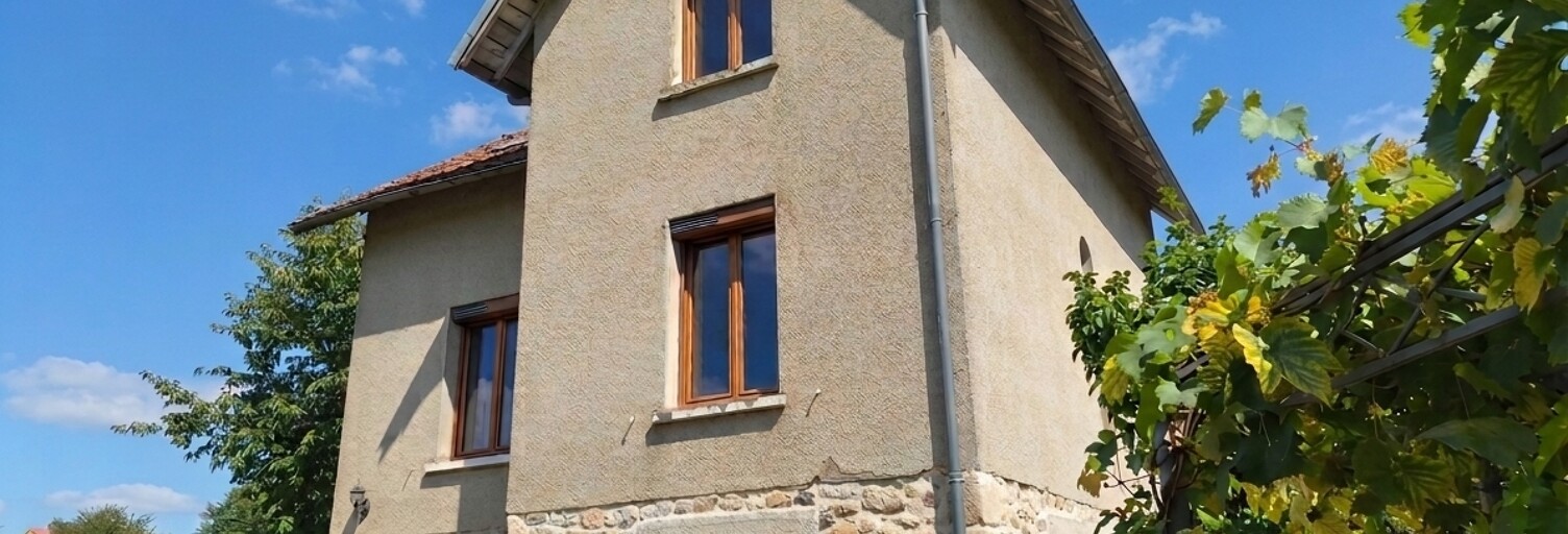 Maison 4 Pièces 82 m² à vendre à Cros-de-Montvert (15150)