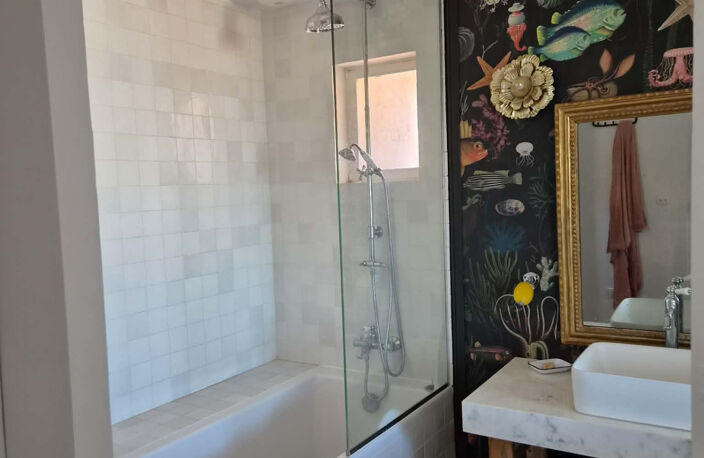 Sète : Appartement traversant et lumineux avec 3 chambres — photo 5