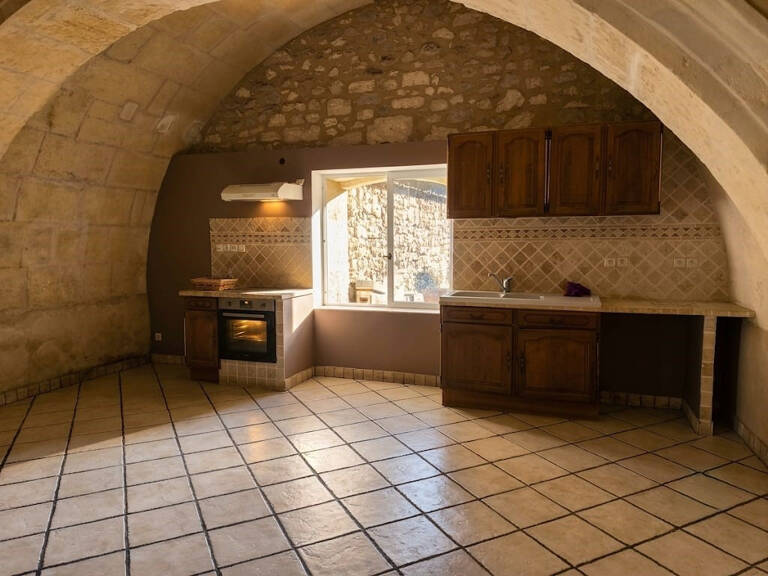 DPT (13) Maison à vendre à Tarascon  avec terrasse et garage — photo 1