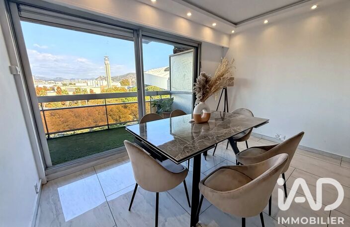 Vente Appartement 4 pièces — photo 2