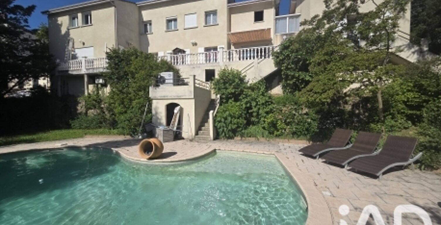 Vente Maison/villa 7 pièces — photo 1