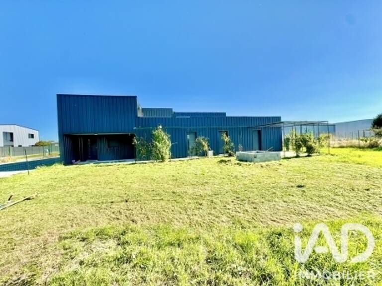 Vente Boutique/Local commercial 141 m&sup2; — photo 1