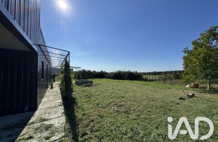 Vente Boutique/Local commercial 141 m&sup2; — photo 2