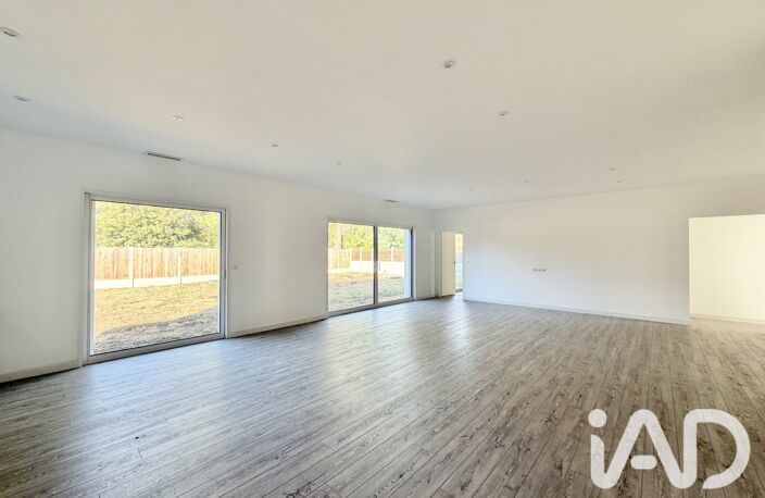 Vente Maison/villa 5 pièces — photo 2