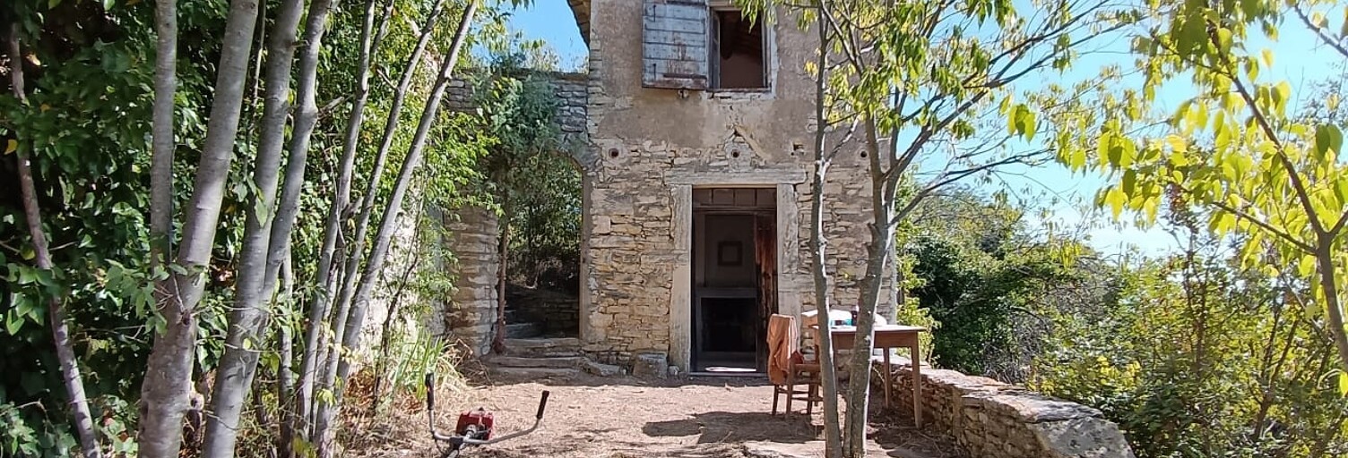 Terrain  5160 m² à vendre à Gordes (84220)