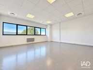 Location Bureaux 157 m&sup2; — photo 3