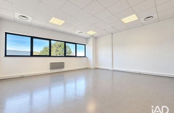 Location Bureaux 157 m&sup2; — photo 3