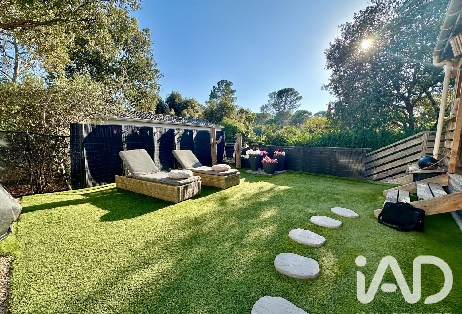 Vente Terrain 195 m&sup2; — photo 1