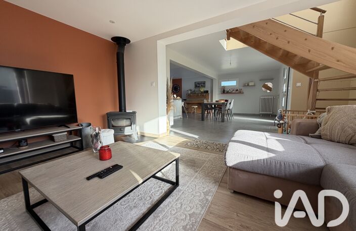Vente Maison/villa 5 pièces — photo 2