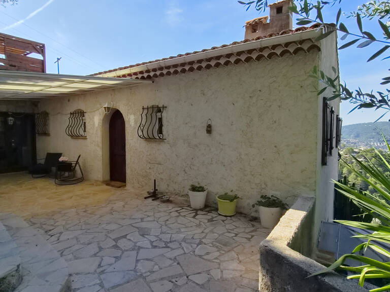 DRAP   SUPERBE HAUT DE VILLA F3 AVEC TERRASSES, JARDIN ET VU — photo 1
