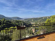DRAP   SUPERBE HAUT DE VILLA F3 AVEC TERRASSES, JARDIN ET VU — photo 2