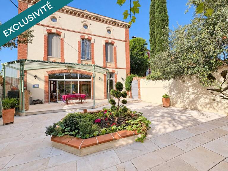 Maison de caractère de 337 m²  10 pièces, 7 chambres et jardin — photo 1