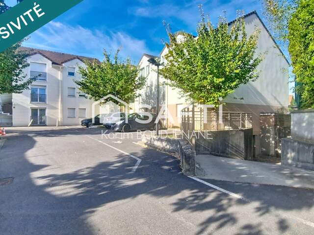 F3/ 2 CHAMBRES-PARKING EN SOUS-SOL- COMMODITÉS — photo du bien