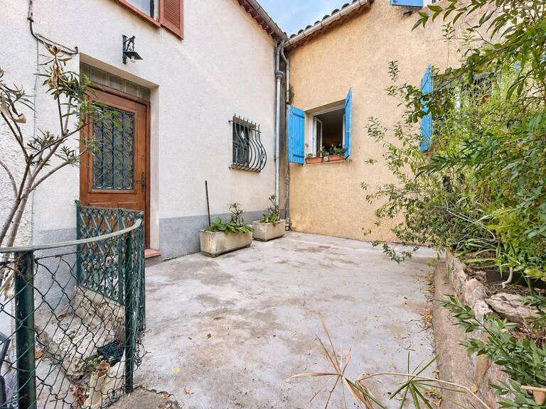 Maison de village avec exterieur à Bagnols-en-forêt — photo 1