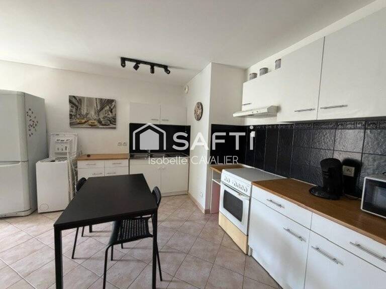 Studio à vendre  Résidence "Les Remparts de Saint Marthes" — photo 1