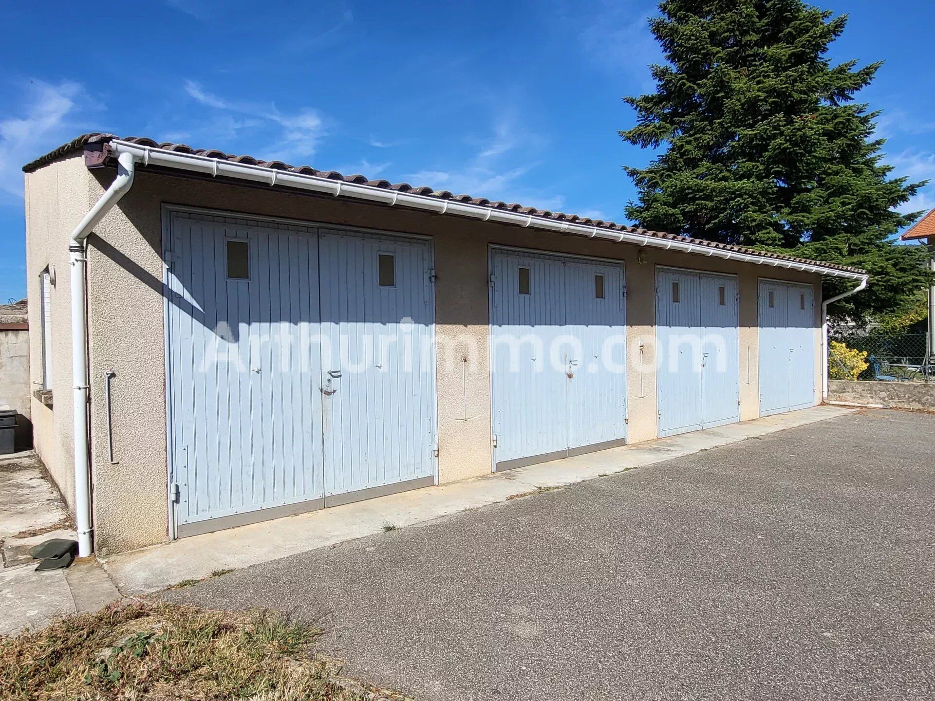Parking 4 pièces · à Boulieu-lès-Annonay · 55 000 €